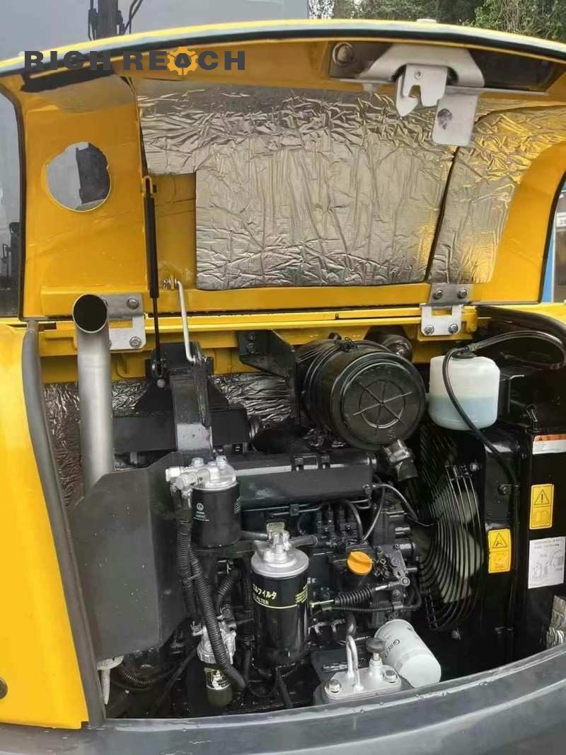 Bucket attachment of a 2017 Komatsu PC56-7 compact excavator, 1,900 hours, $11,111